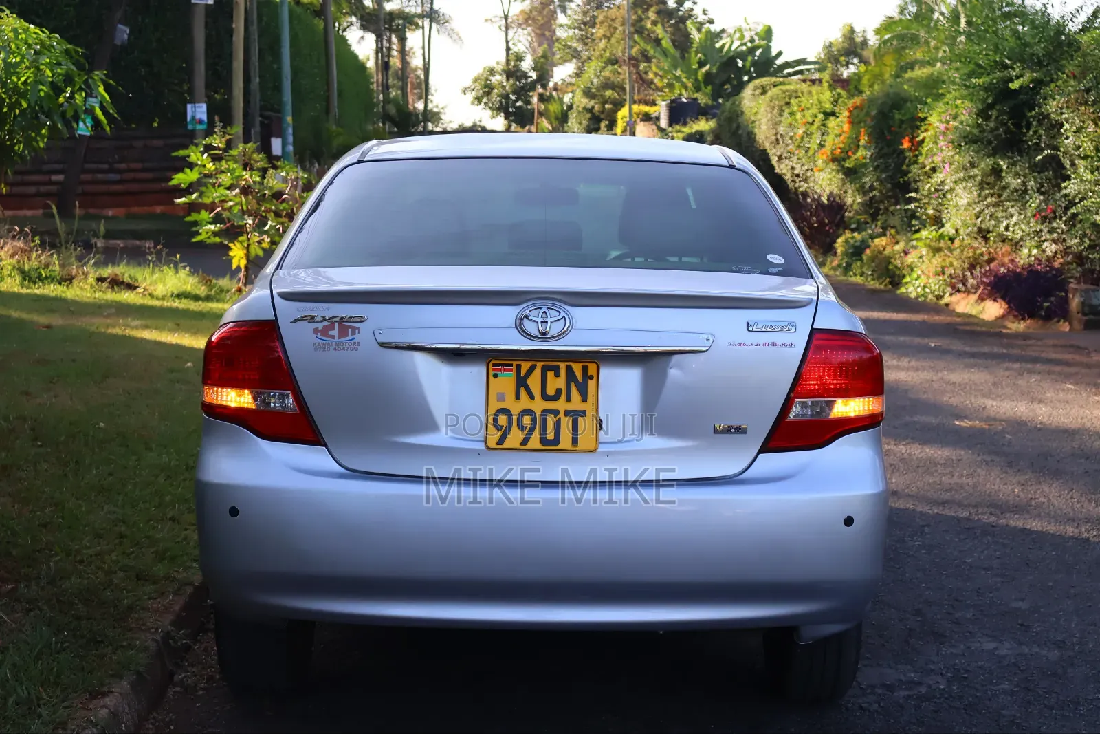 Toyota Axio 2010 Silver