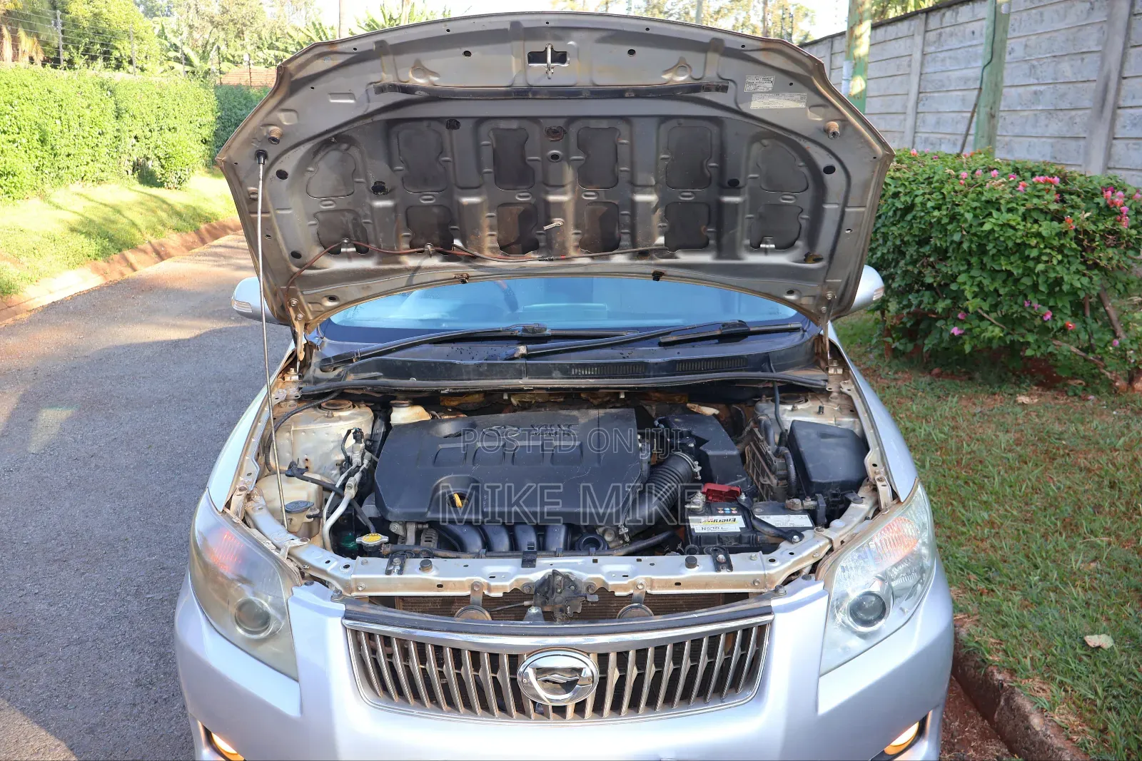 Toyota Axio 2010 Silver