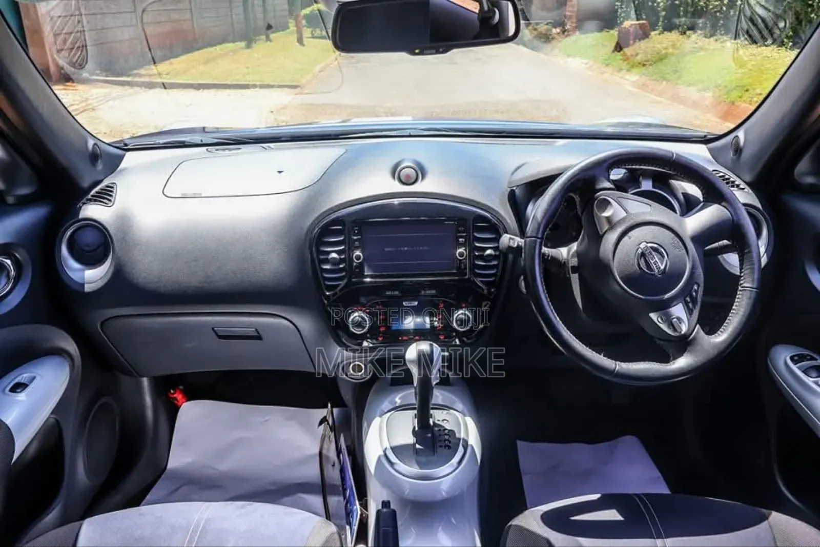 Nissan Juke 2018 Blue