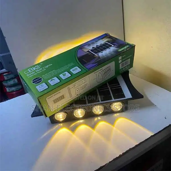 High Brightness >8 Led Up Down Solar Wall Lights