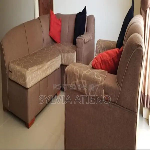 Mini L-Shaped 6 Seater Set