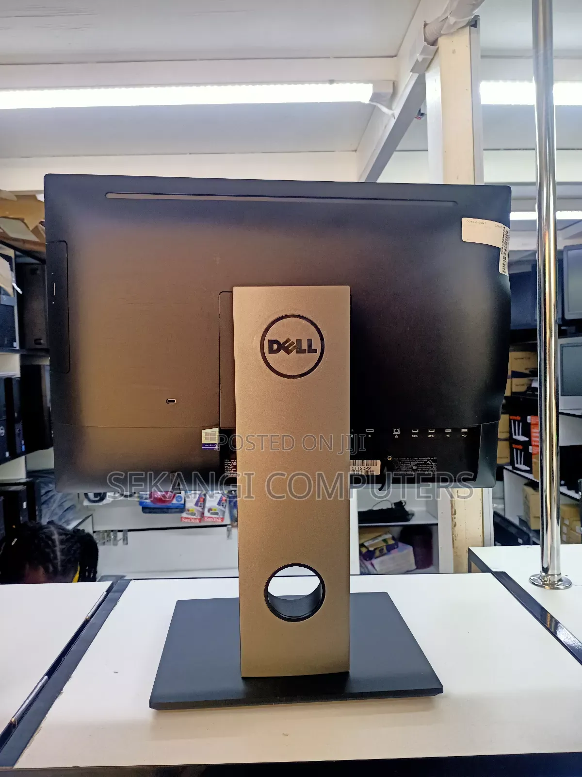Desktop Computer Dell OptiPlex 3050 4GB Intel Core I5 HDD 500GB
