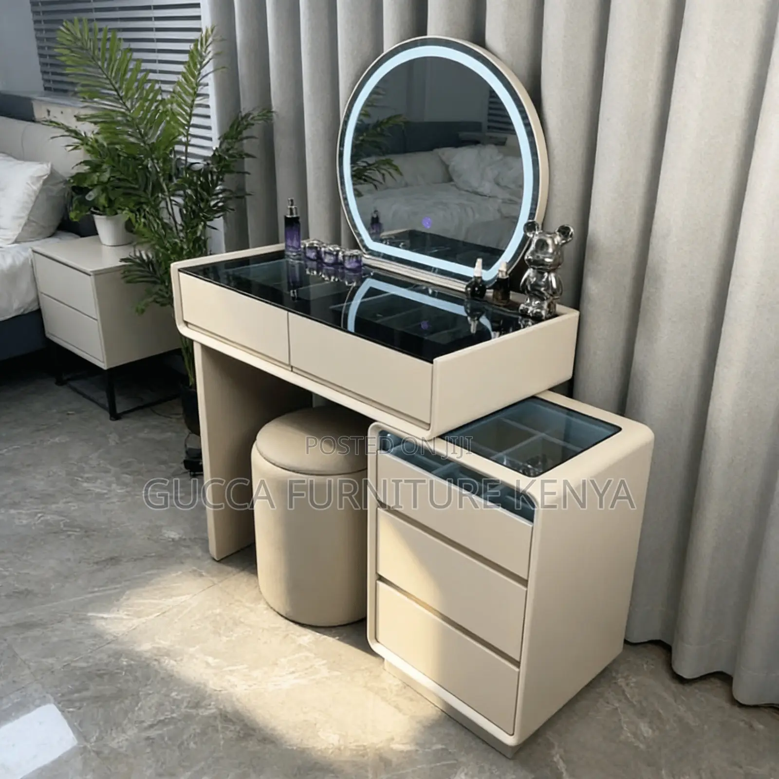 Modern Imported Vanity Dressing Table With Led