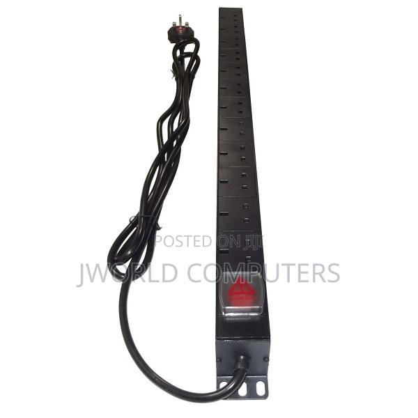 MTN 10-Way Uk Plug Pdu Black - main view