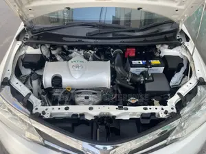 Toyota Corolla Fielder 1.5 Petrol FWD 2018 Pearl