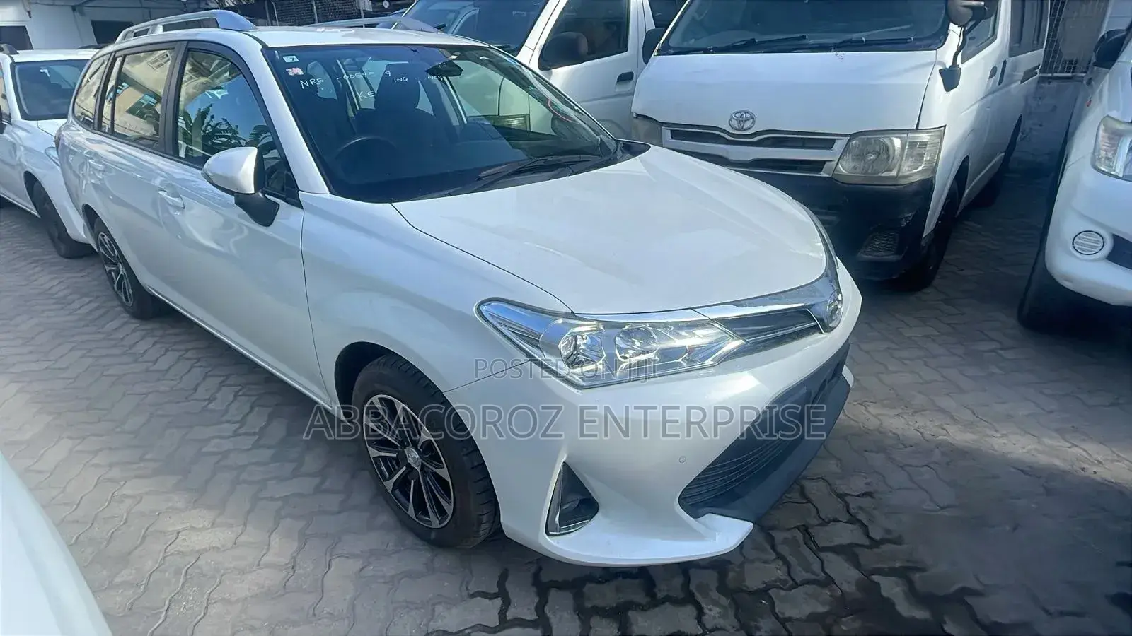 Toyota Corolla Fielder 1.5 Petrol FWD 2018 Pearl