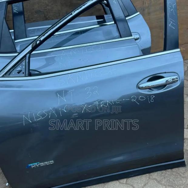 Top Notch Ex Japan Nissan Nt 32 Co Driver Door Available