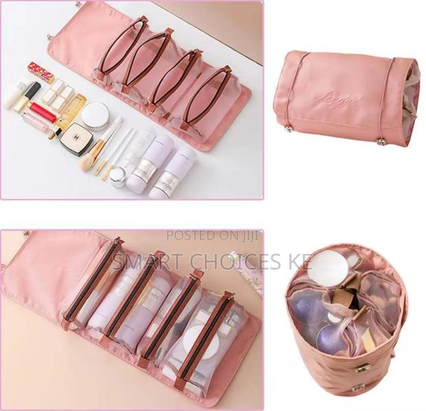 Luxury Cosmetic Bag With 4 Removable Bags - thumbnail 7