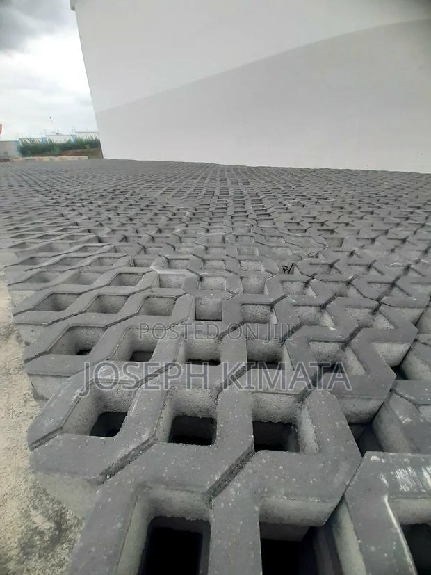 Grass Lattice Slab - thumbnail 2