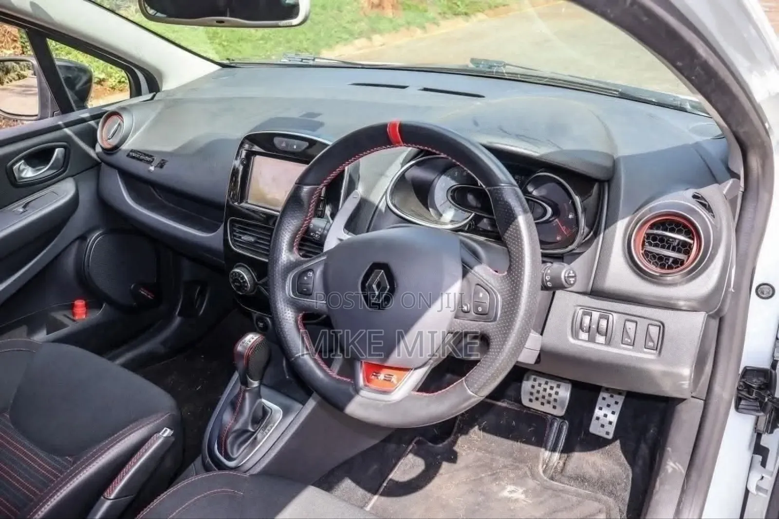 Renault Clio 2018 White