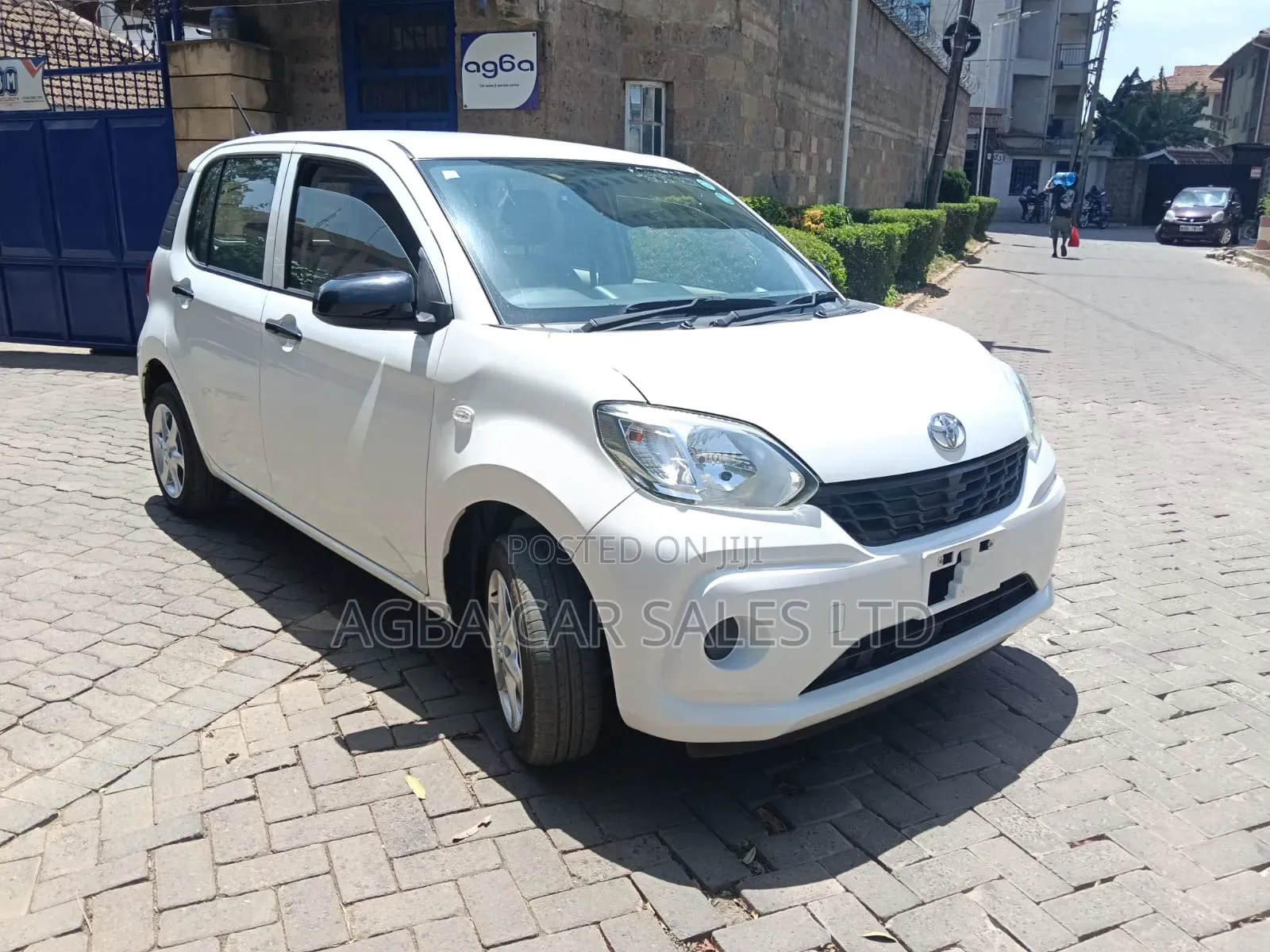 Toyota Passo 2018 White