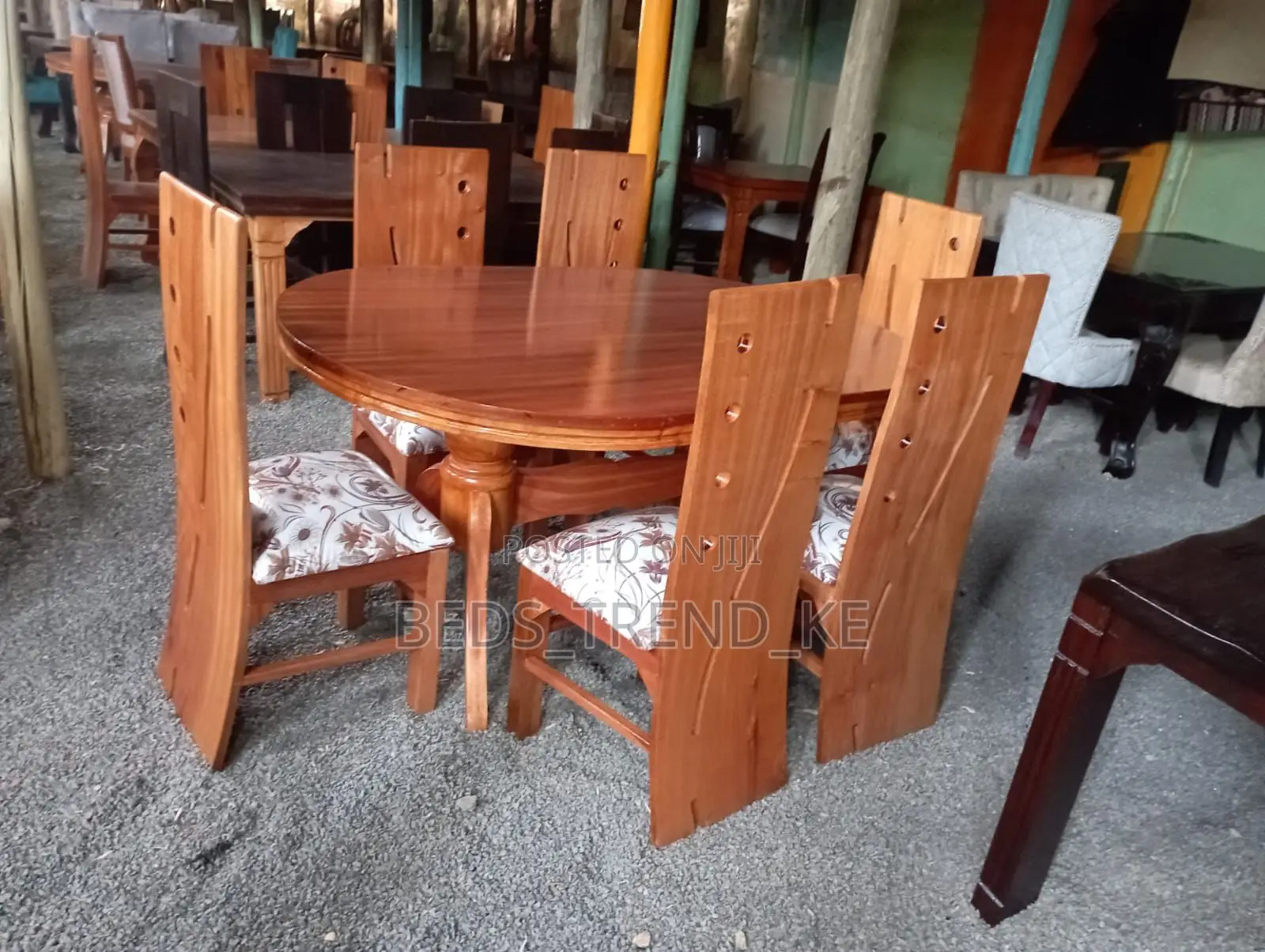Sophisticated 6 Seater Dining Set Modern