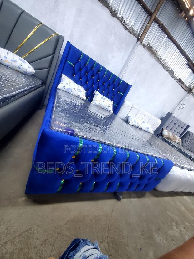 6 Bh 6 Fancy Modern Bed - main view