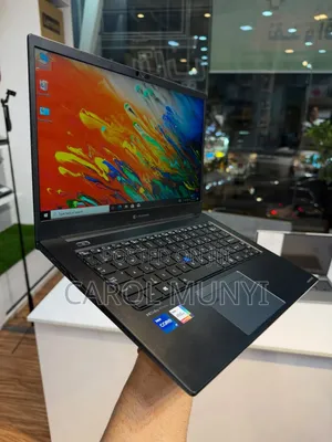 New Laptop Toshiba X40 8GB Intel Core I7 SSD 256GB