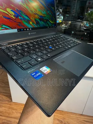 New Laptop Toshiba X40 8GB Intel Core I7 SSD 256GB