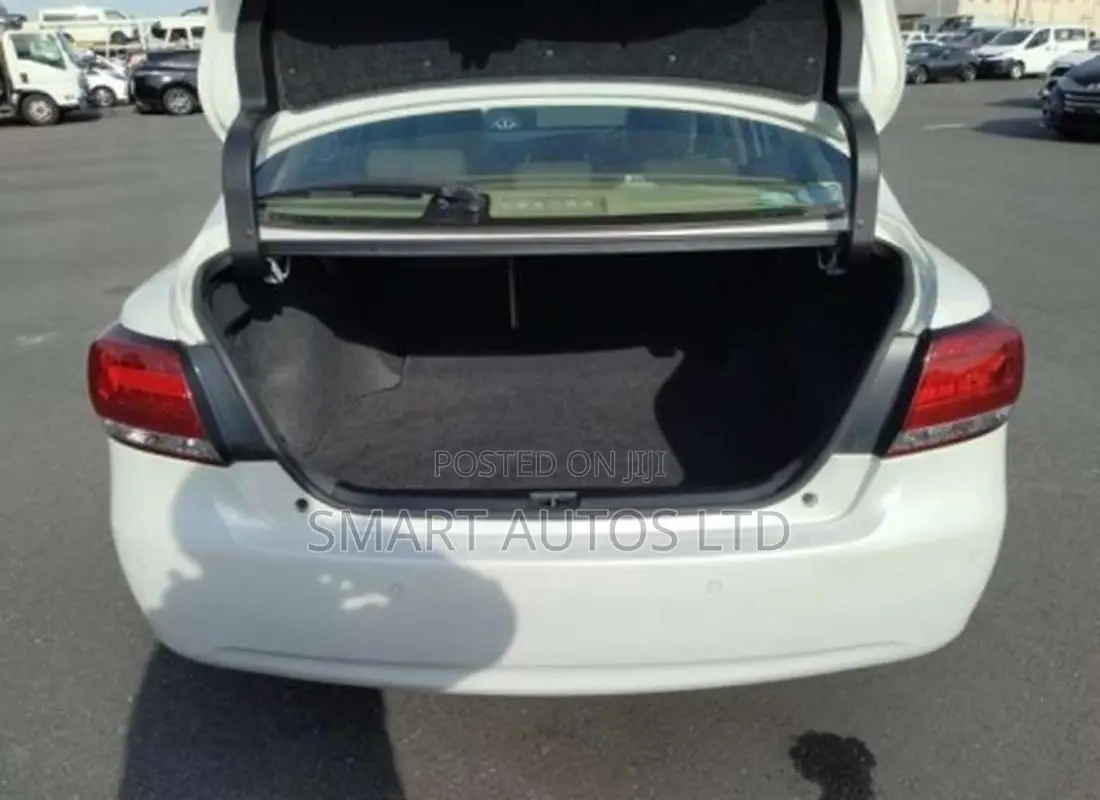 Toyota Premio 2019 Pearl