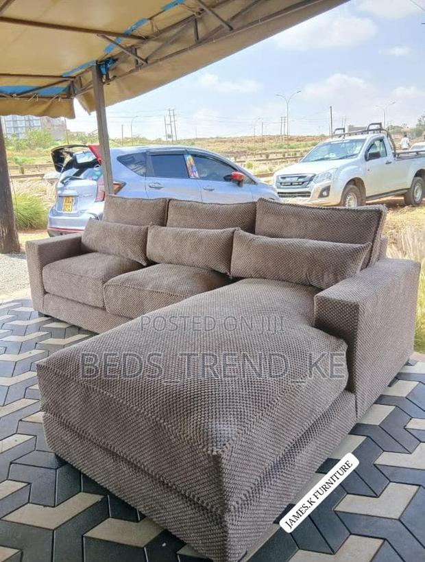 Kenyan Luxurious 6 Seater L Seat