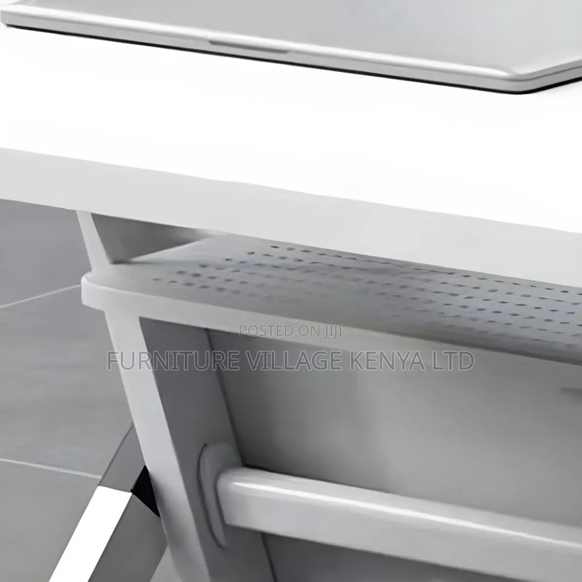 Training Desk: Foldable Meeting Table - 120cm X 60cm