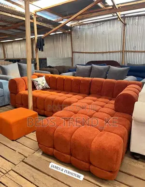 6 Seater Back Parmanent Bubble L Seat + Puff