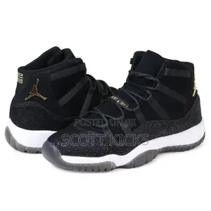 Airjordan 11 Unisex Available.