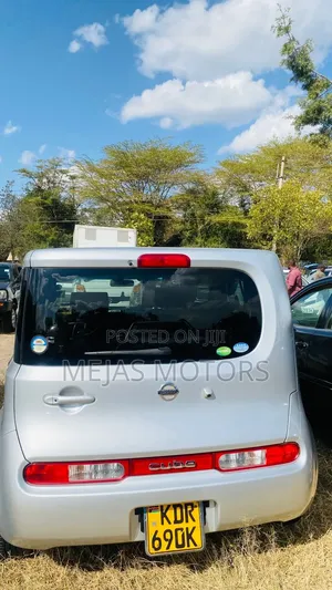 Nissan Cube 2017 Silver
