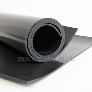 Solid Neoprene Rubber Mat – Industrial Strength Flooring - thumbnail 2