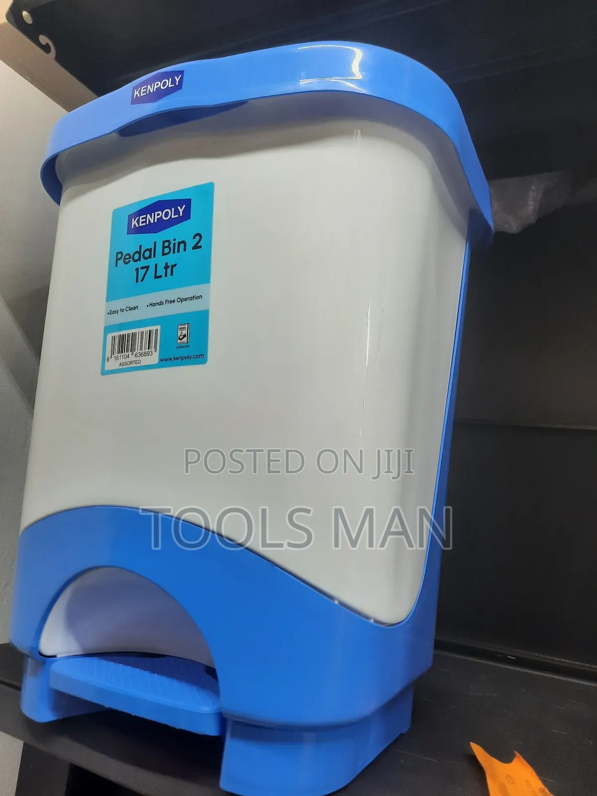 Kenpoly Pedal Bin 17l - Hands-free Easy To Clean