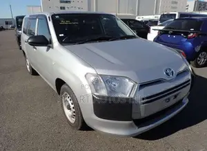 Toyota Probox 1.5 Hybrid DX Comfort 2020 Silver