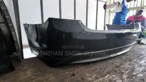 Toyota Crown Athlete 2013–2018 Back Bumper Original Ex-Japan
