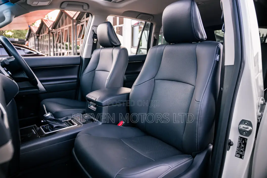 Toyota Land Cruiser Prado 3.0 172hp 2020 Pearl