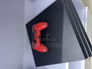 Play Station 4 Pro - thumbnail 2
