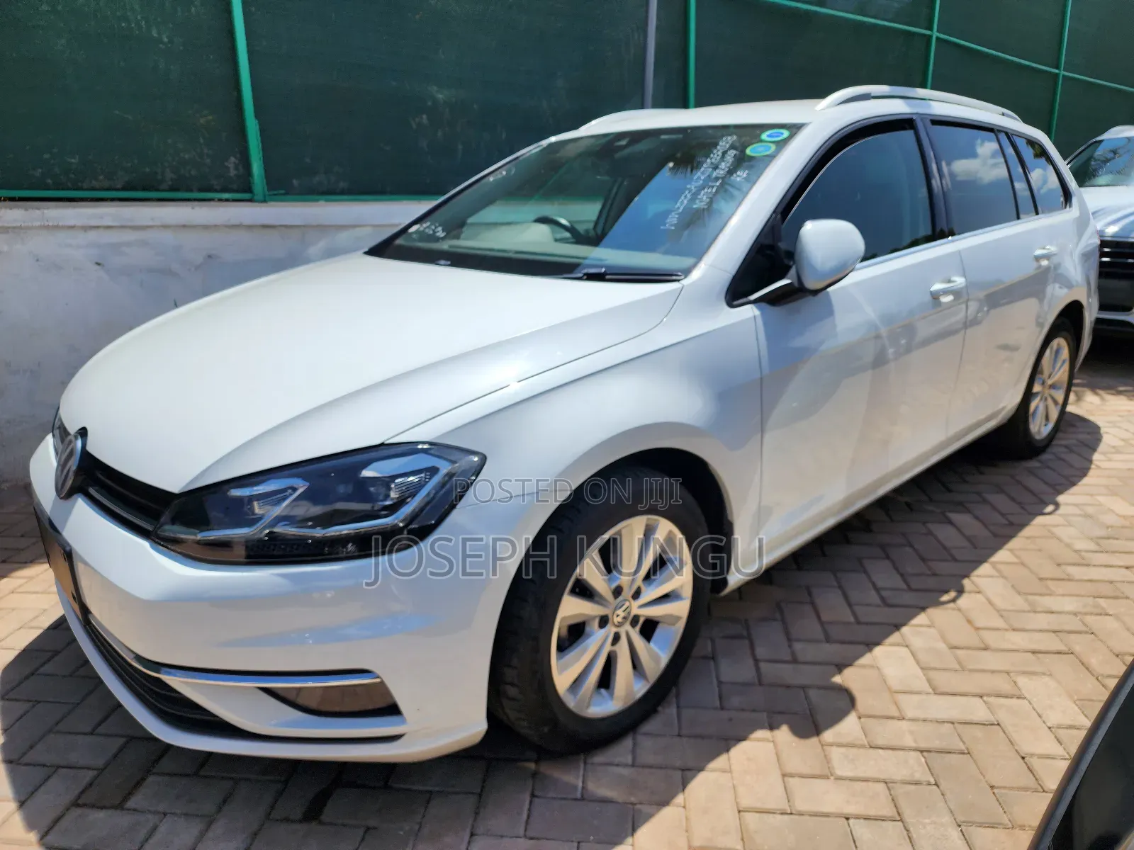Volkswagen Golf 2018 White