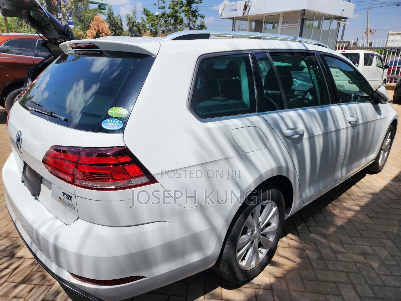 Volkswagen Golf 2018 White