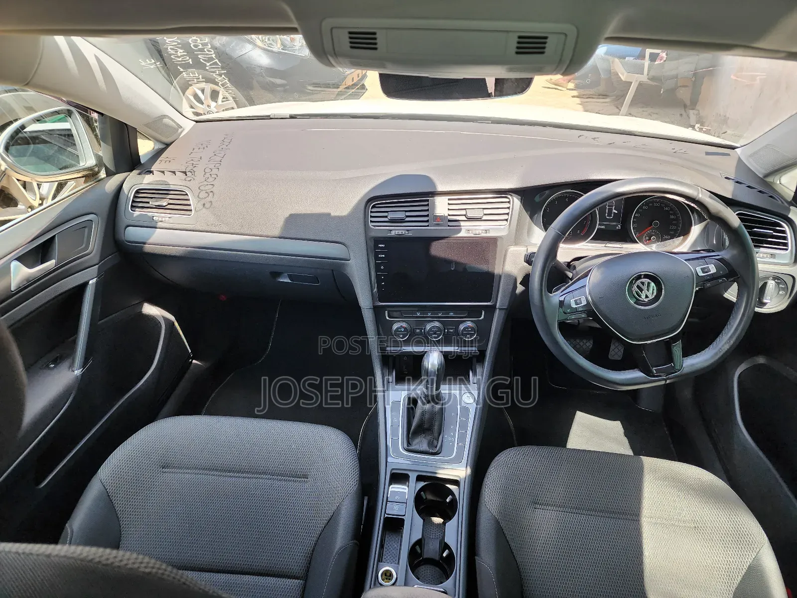 Volkswagen Golf 2018 White