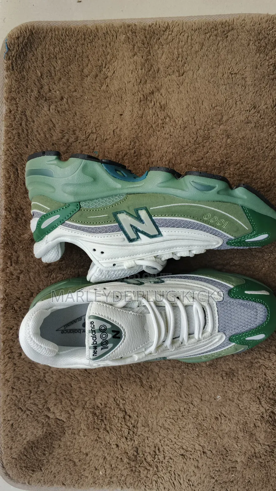 New Balance 1000