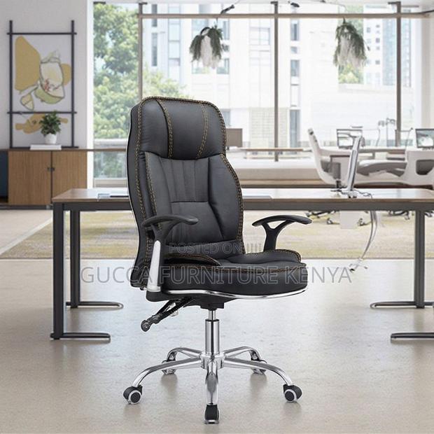 Executive Adjustable Generic Office Chair - thumbnail 4