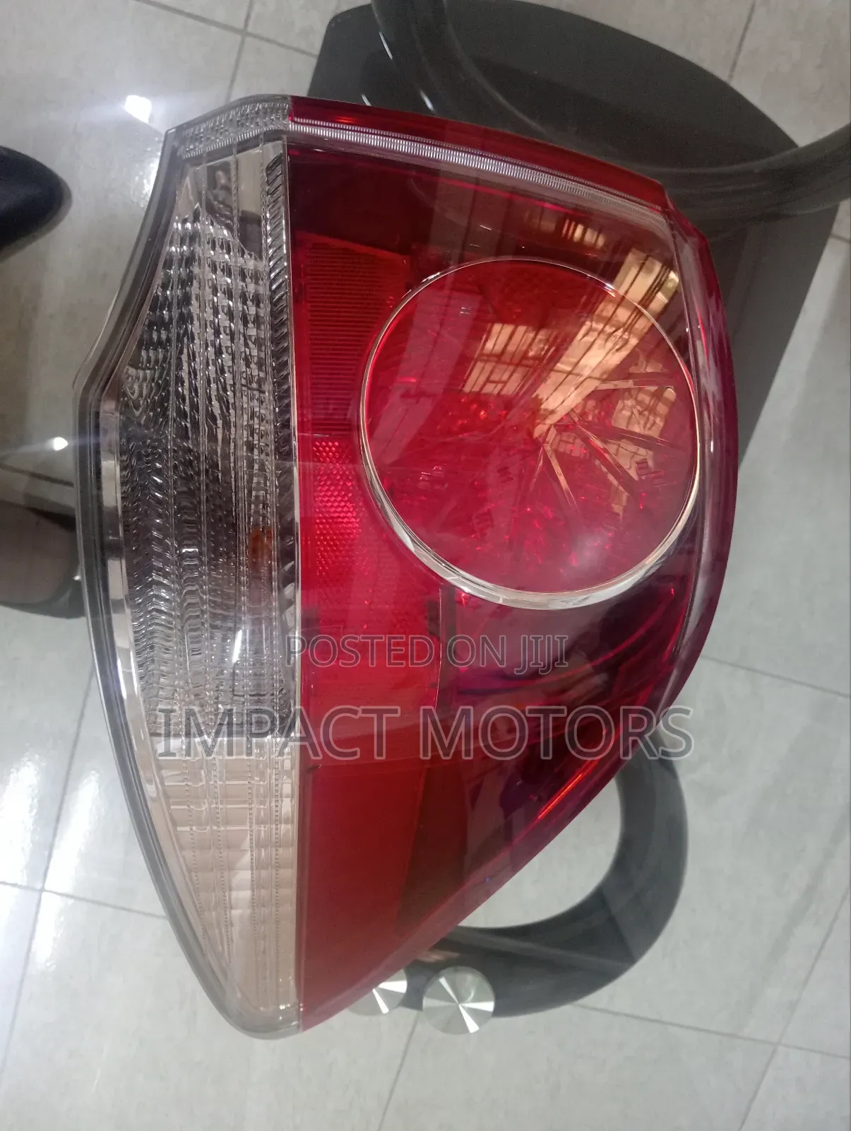 Crown Athlete Tail Light