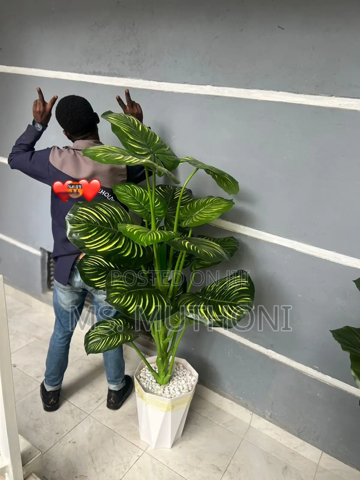 190 Cm Artificial Plant + Vase Pebbles