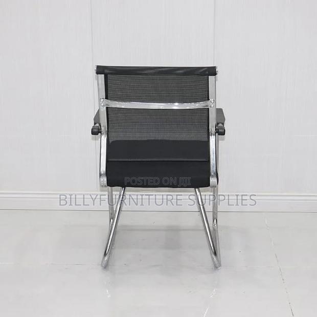 Stylish Visitors Chair for Reception Area
