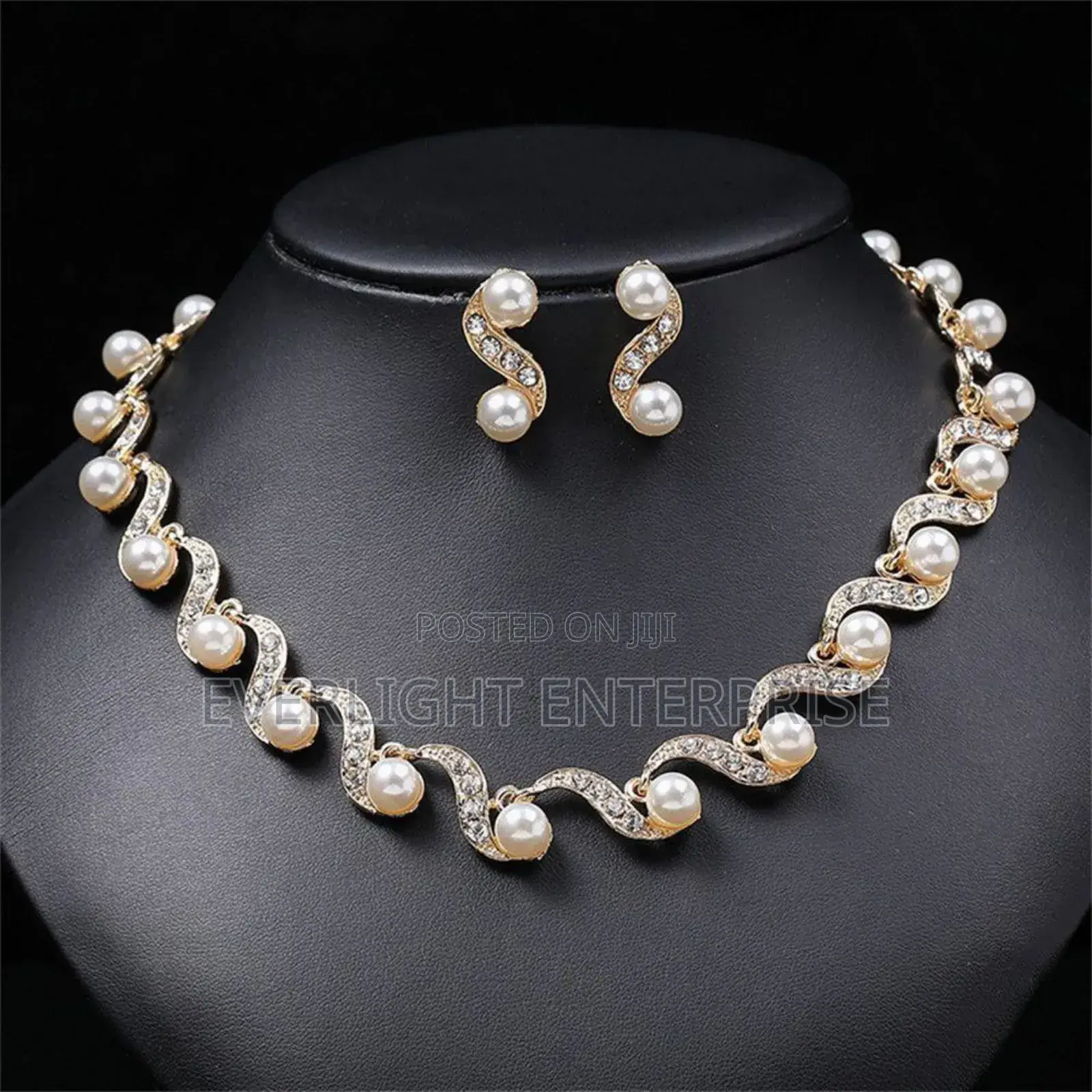 Pearl Jewelry Set