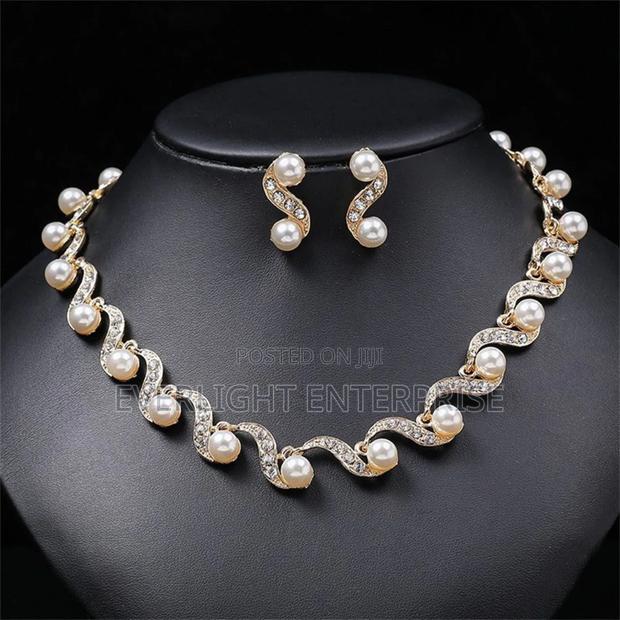 Pearl Jewelry Set
