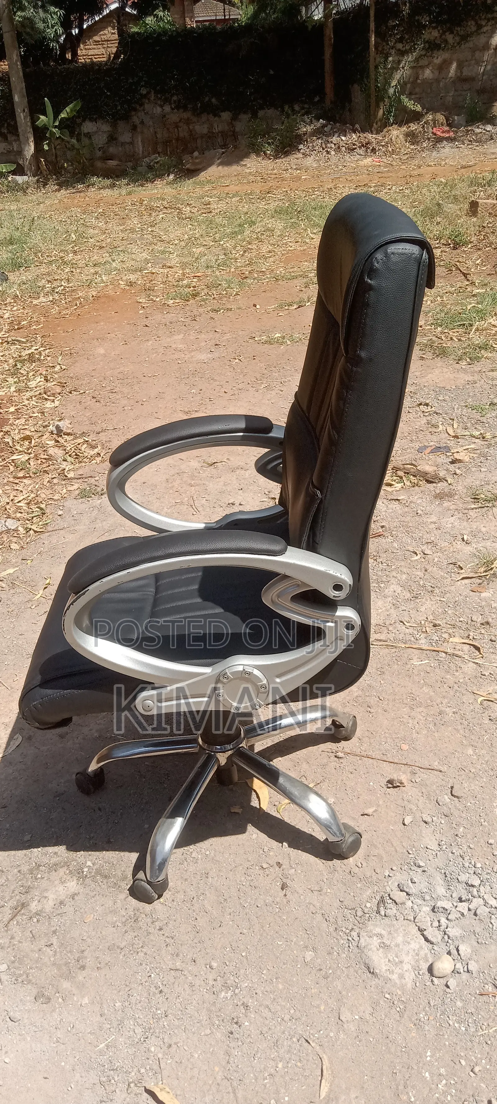 Used Executive Office Chair