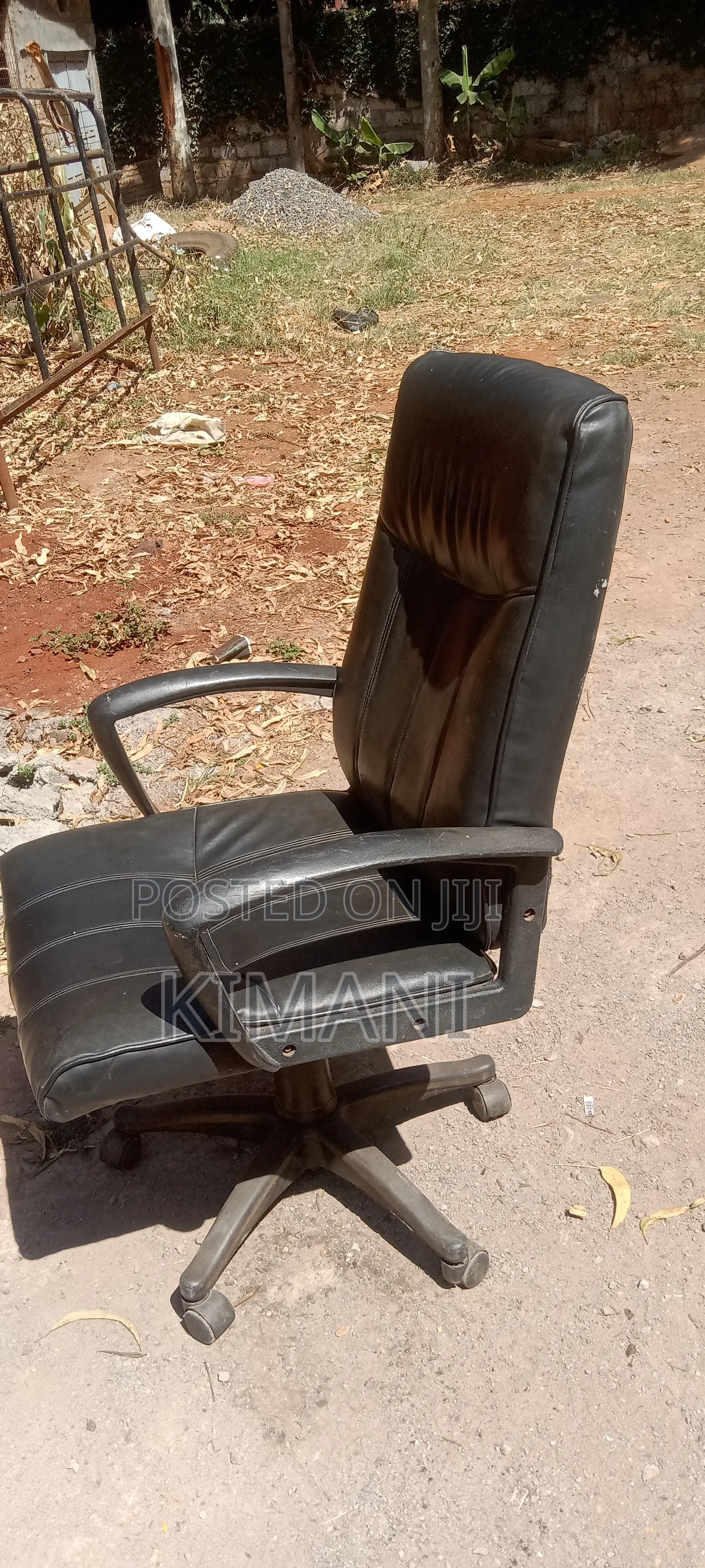 Used Executive Office Chair
