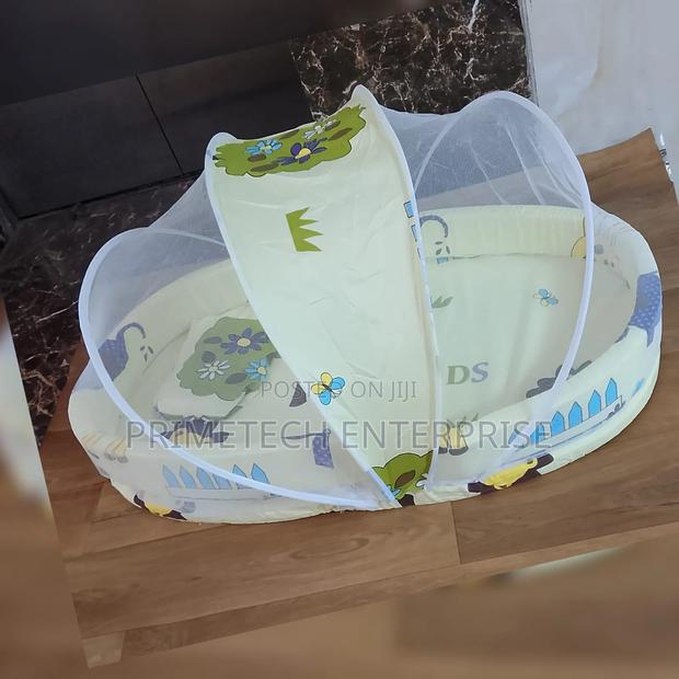 Comfy Baby Nest - main view