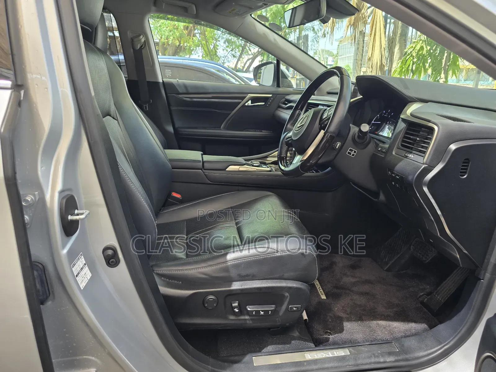 Lexus RX 300 2WD 2019 Silver