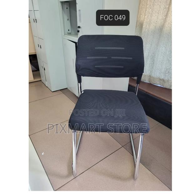 Premium Executive Leather Office Waiting Chair – Stylish Supportive - main view