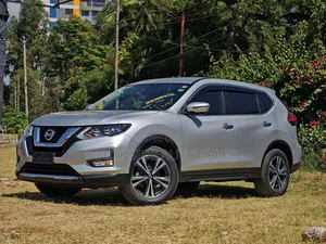 Nissan X-Trail 2.5 Petrol AWD 2019 Gray