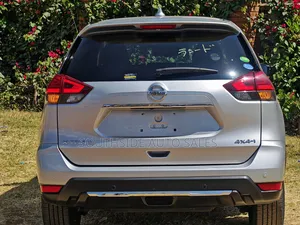 Nissan X-Trail 2.5 Petrol AWD 2019 Gray