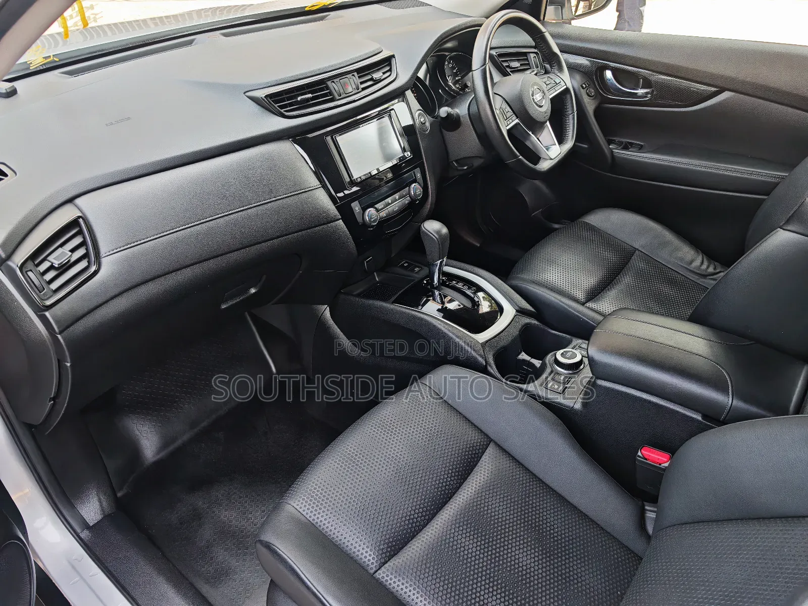 Nissan X-Trail 2.5 Petrol AWD 2019 Gray