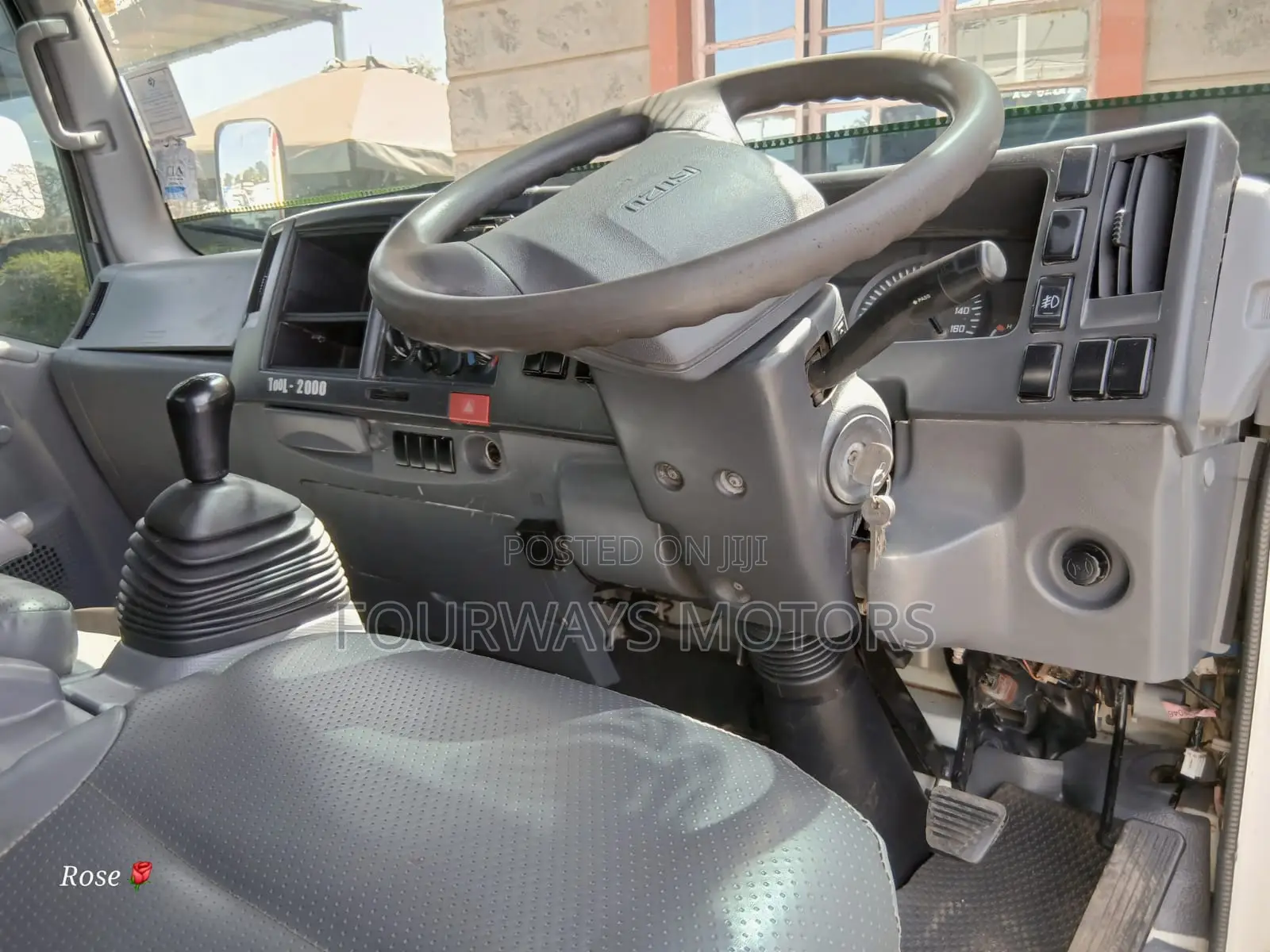 Isuzu NQR 2022 White
